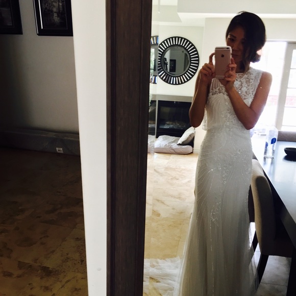 Monique Lhuillier Wedding Dress TIMELESS - Picture 2 of 3